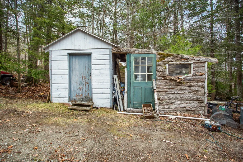 535 Green Lake Road Dedham ME 04429
