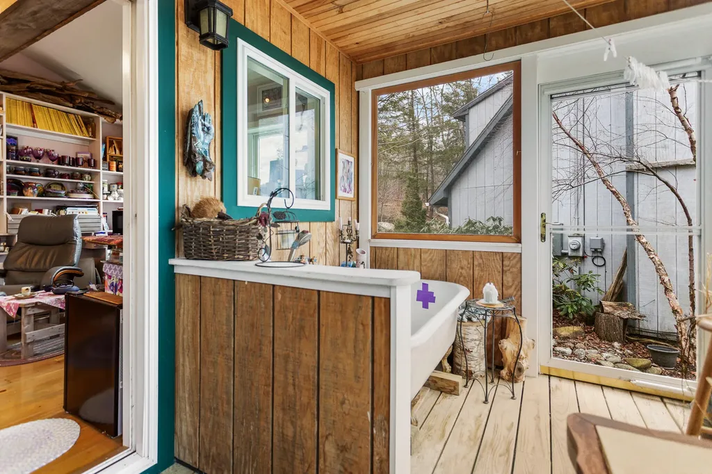 535 Green Lake Road Dedham ME 04429