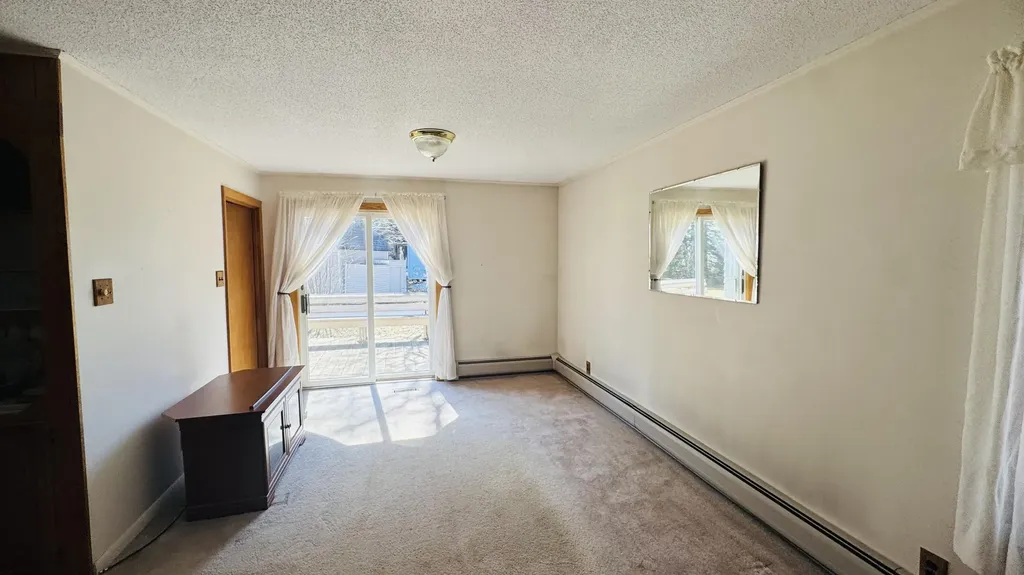 10 Dorilda Circle Caribou ME 04736