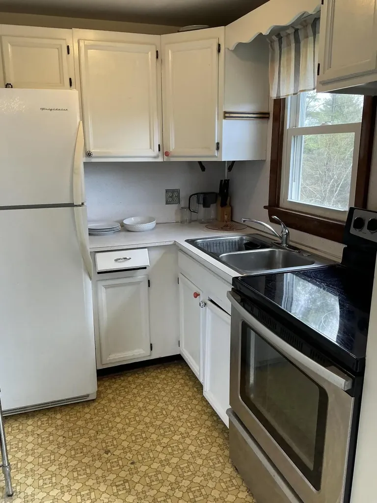 5 Buxton Road Saco ME 04072