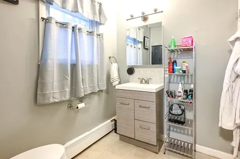 5 Buxton Road Saco ME 04072