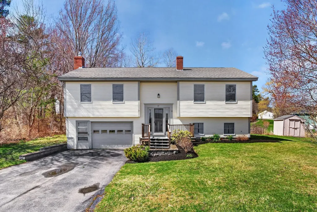 17 Webber Avenue Bath ME 04530