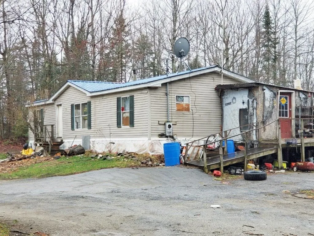 1580 Bailey Road Knox ME 04986
