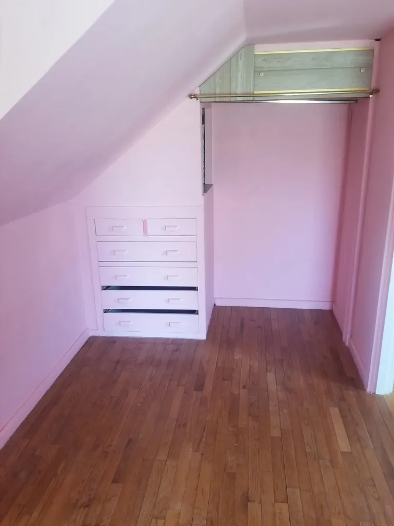 18 Vernon Avenue Limestone ME 04750