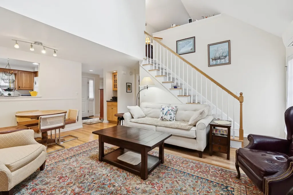 16 Dunnhill Drive Kennebunk ME 04043