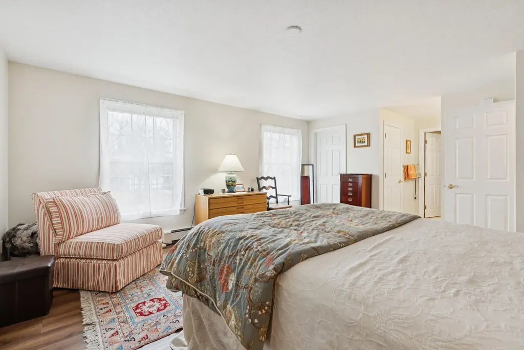 16 Dunnhill Drive Kennebunk ME 04043
