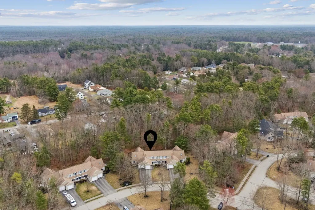 16 Dunnhill Drive Kennebunk ME 04043
