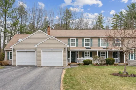 16 Dunnhill Drive Kennebunk ME 04043