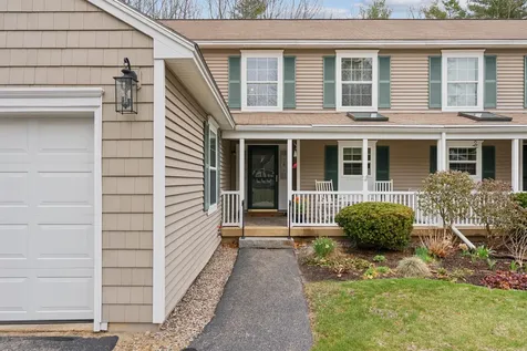 16 Dunnhill Drive Kennebunk ME 04043