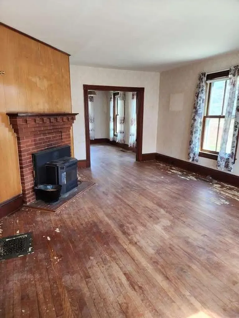 1350 Main Road Eddington ME 04428