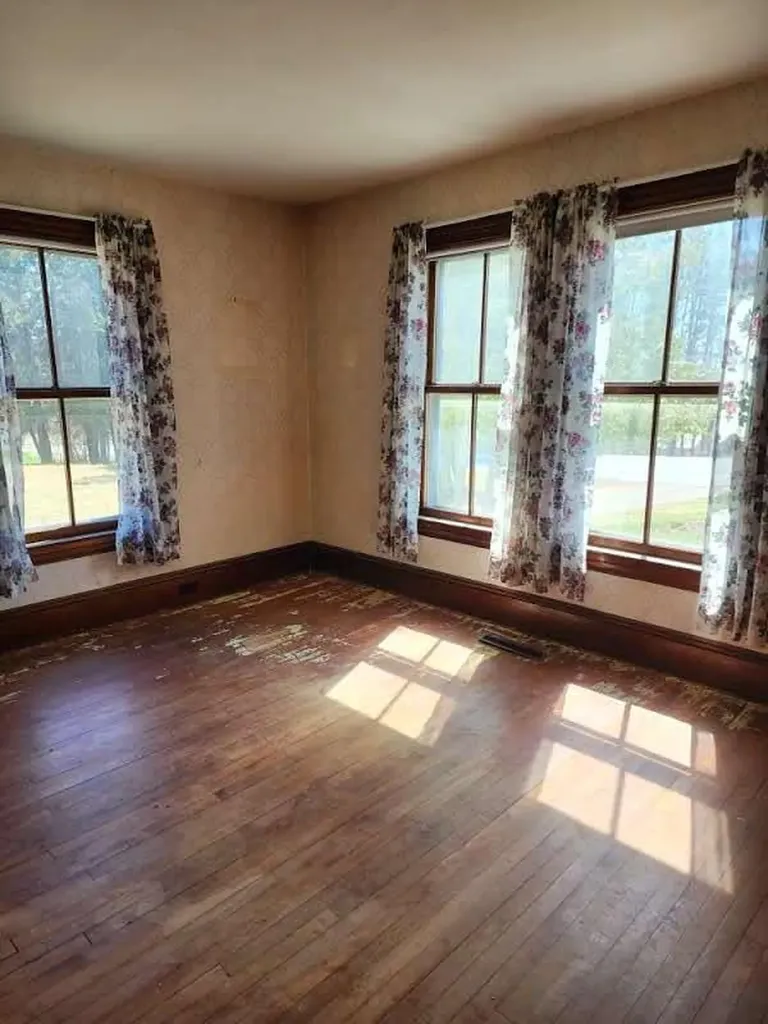 1350 Main Road Eddington ME 04428