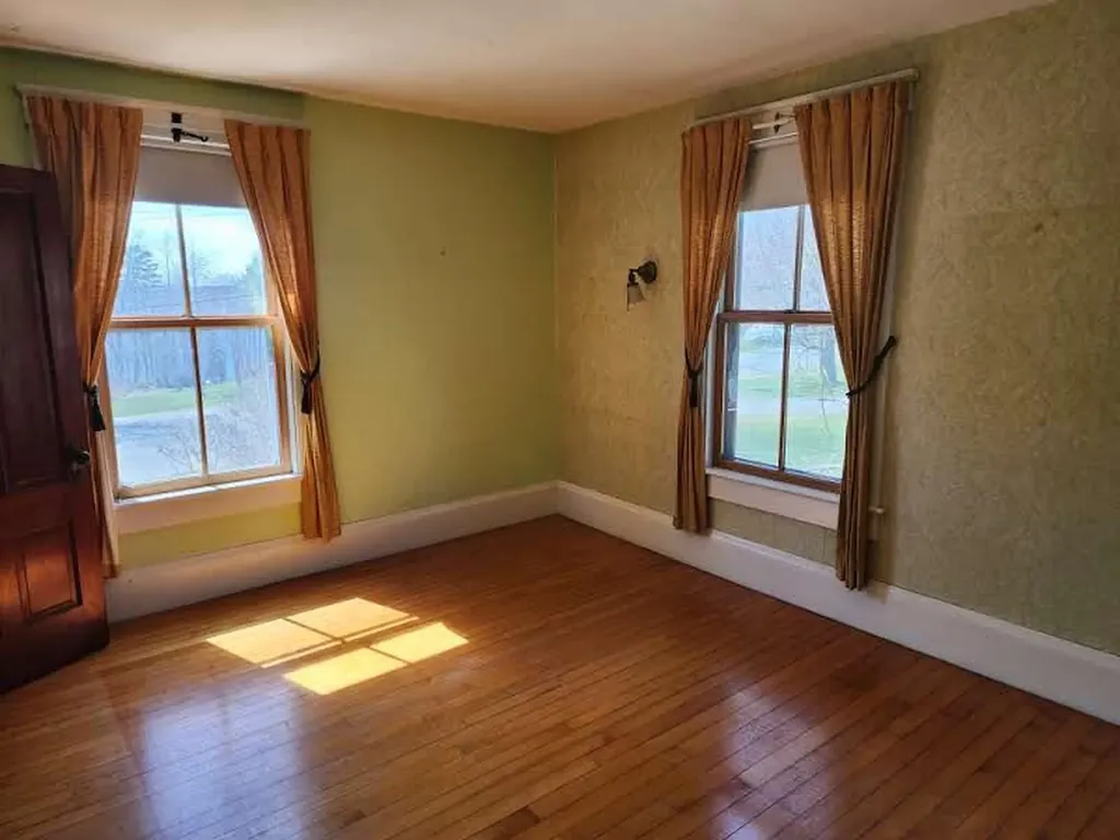 1350 Main Road Eddington ME 04428