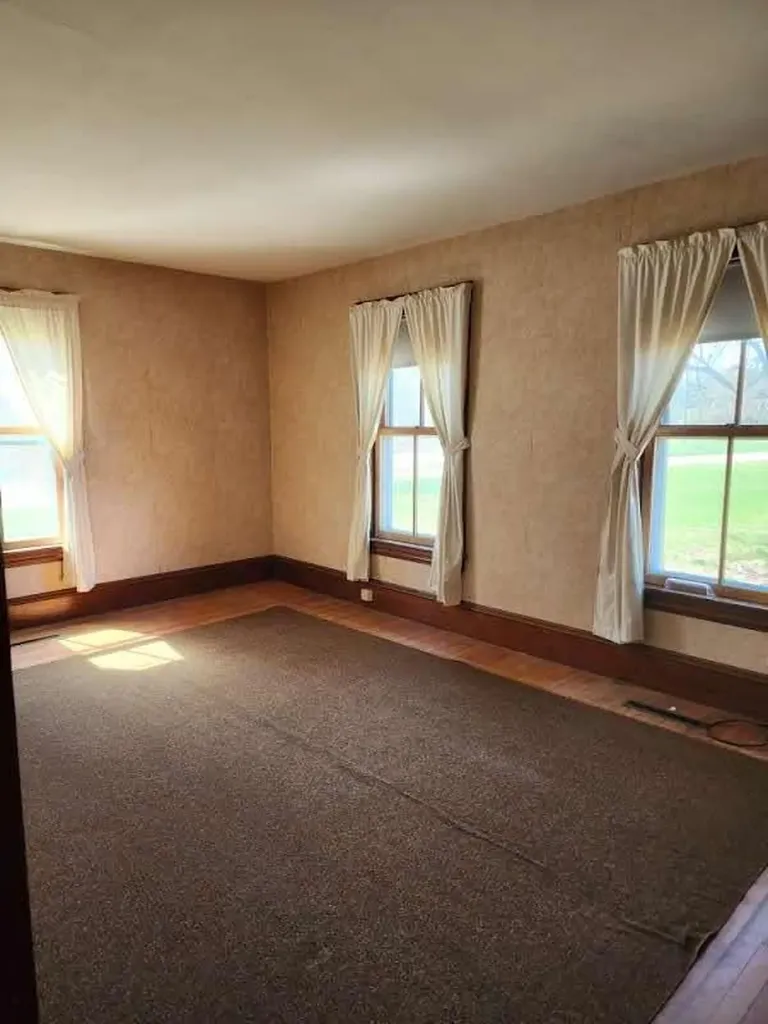 1350 Main Road Eddington ME 04428