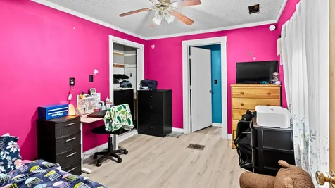 20 Highland Avenue Bradley ME 04411