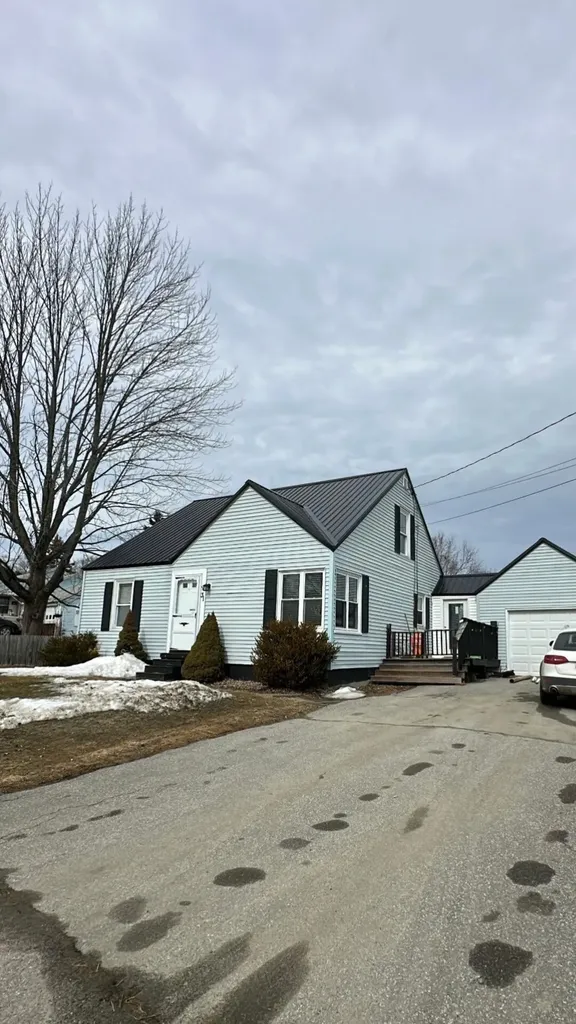31 Brooklyn Avenue Waterville ME 04901