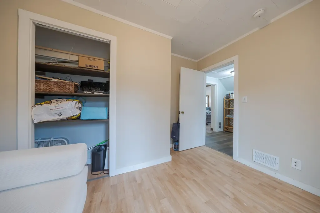 20 Abbott Street Old Town ME 04468