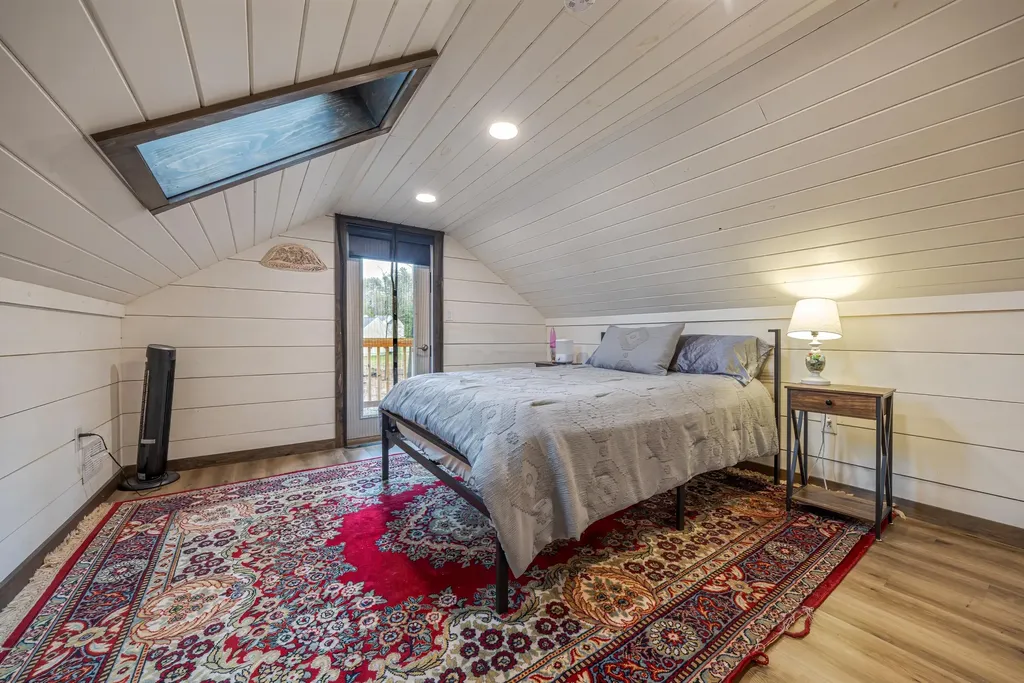 20 Abbott Street Old Town ME 04468