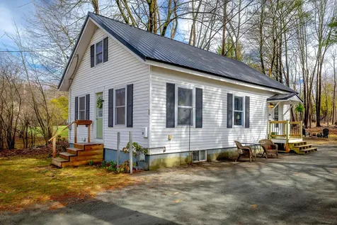 20 Abbott Street Old Town ME 04468