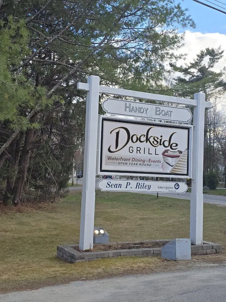 21 Johnson Road Falmouth ME 04105