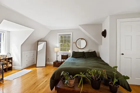 21 Johnson Road Falmouth ME 04105