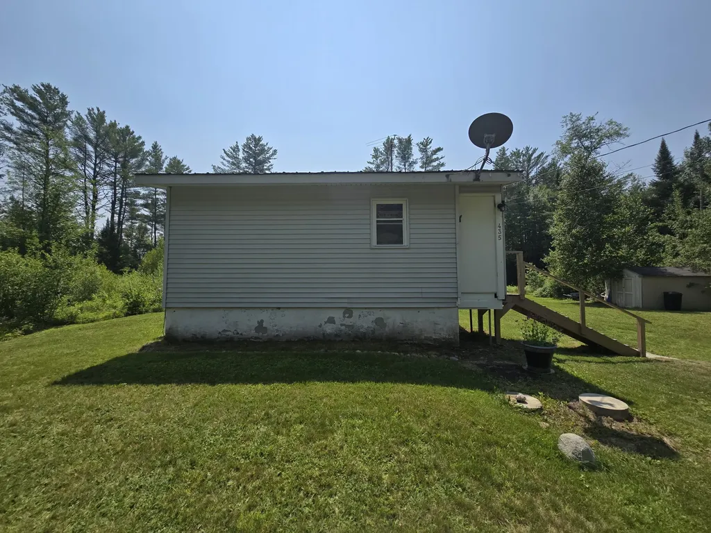 435 E Ridge Road Greenbush ME 04418