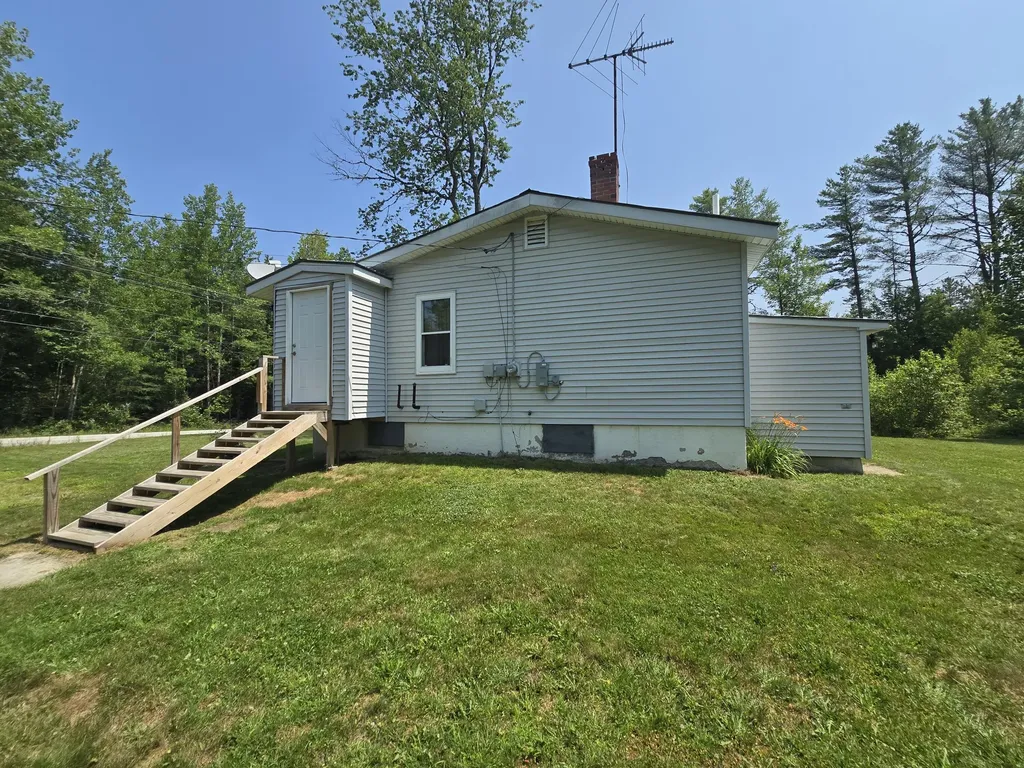 435 E Ridge Road Greenbush ME 04418