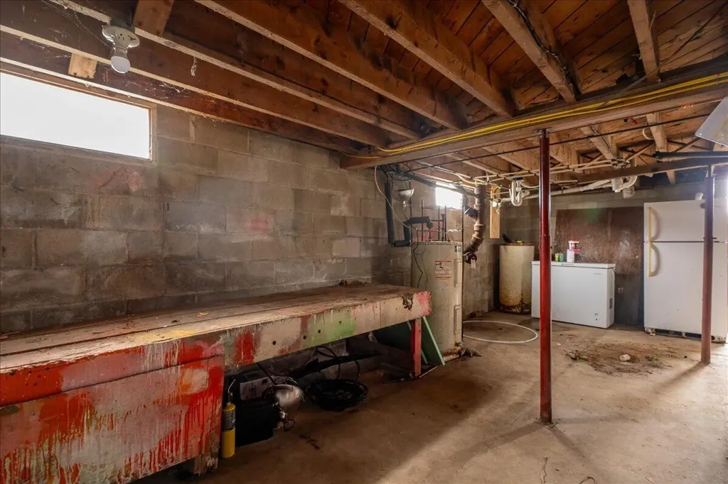694 Spruce Head Road Saint George ME 04858