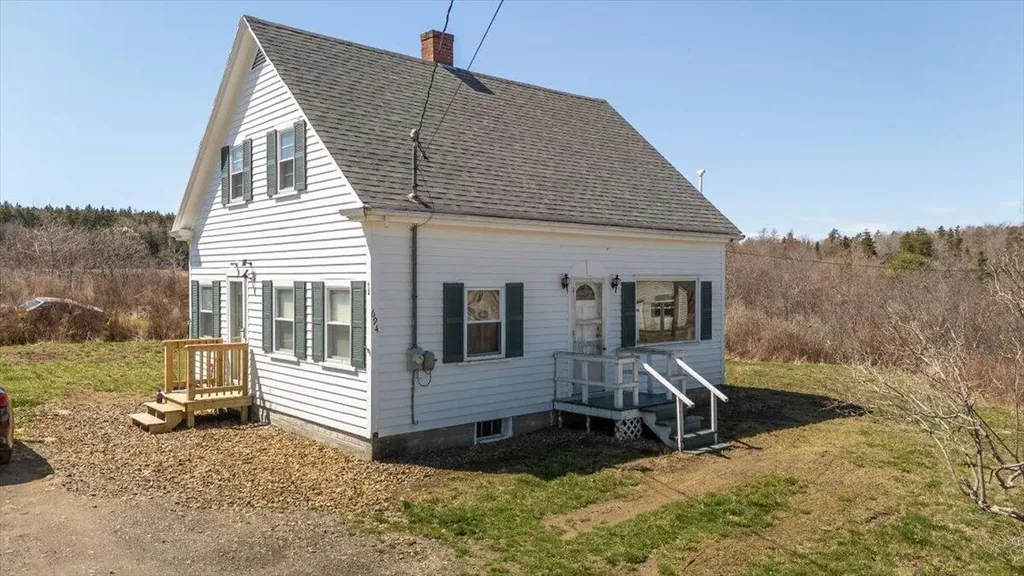 694 Spruce Head Road Saint George ME 04858