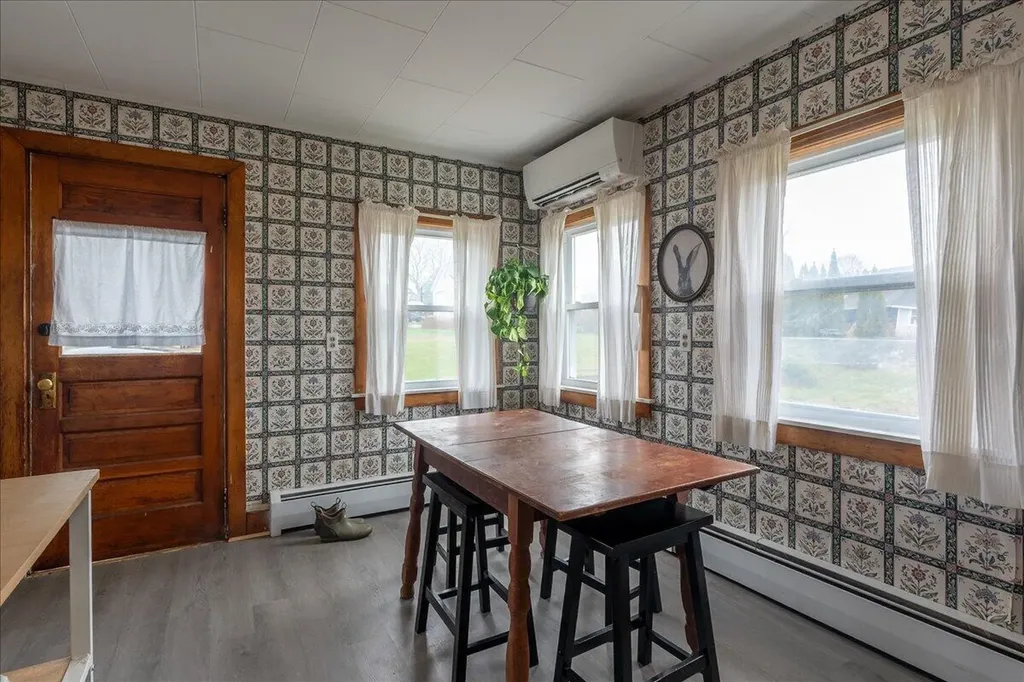 694 Spruce Head Road Saint George ME 04858