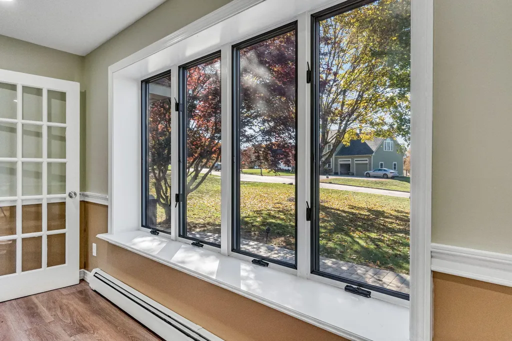 22 Briarcliff Knoll Auburn ME 04210