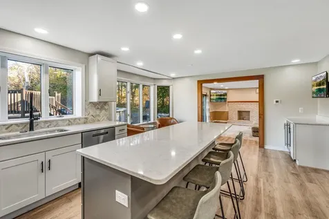 22 Briarcliff Knoll Auburn ME 04210