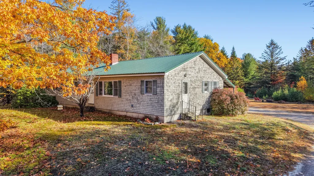 171 Gary Moore Road Ellsworth ME 04605