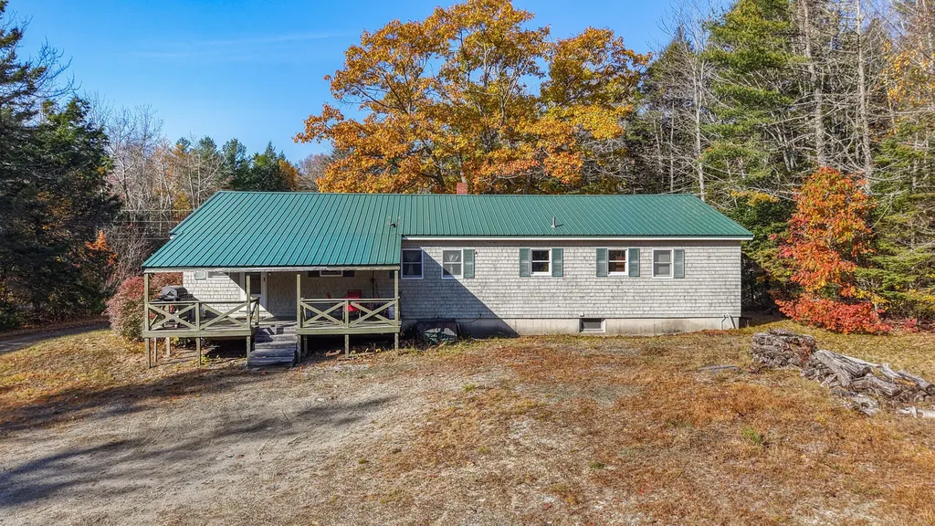 171 Gary Moore Road Ellsworth ME 04605