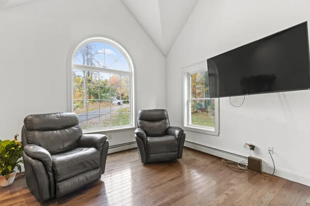 282 Harry Howes Road Sanford ME 04073