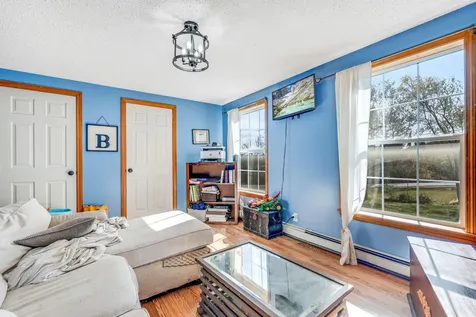 317 Cross Road Cushing ME 04563