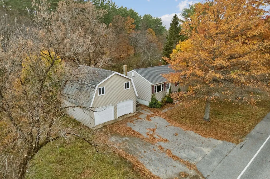 189 Grove Street Lewiston ME 04240