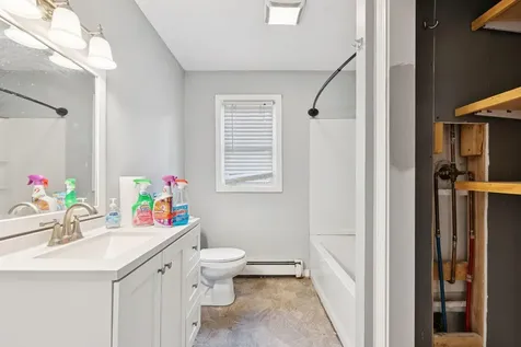 189 Grove Street Lewiston ME 04240