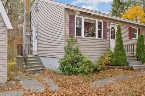 189 Grove Street Lewiston ME 04240