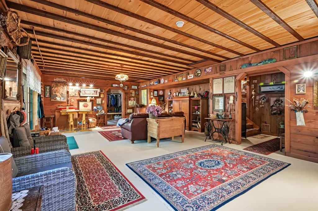 20 Toms Trail Greenville ME 04441