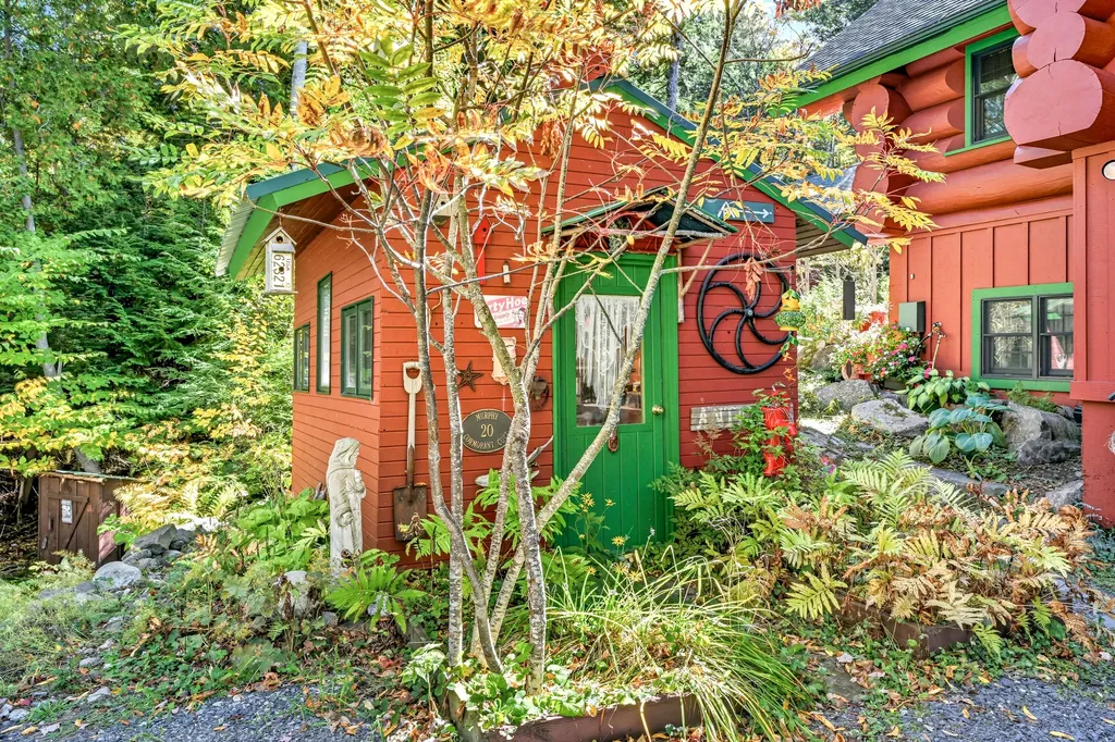 20 Toms Trail Greenville ME 04441