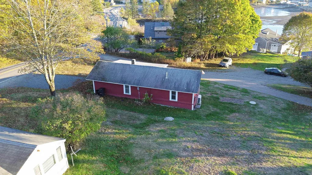 139 Harbor Drive Tremont ME 04653