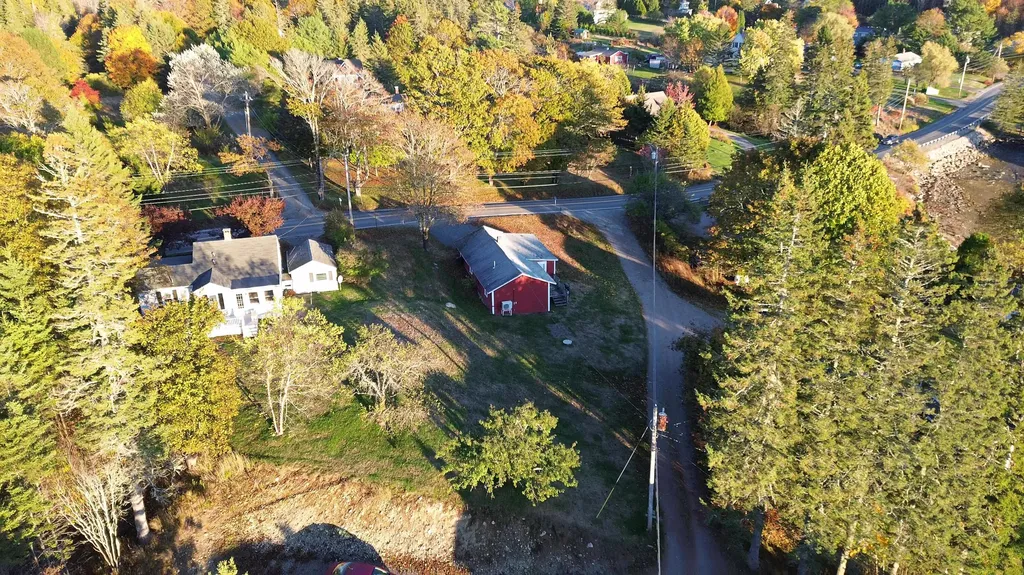 139 Harbor Drive Tremont ME 04653