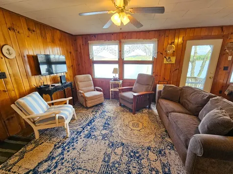 169 West Shore Road Farmington ME 04938