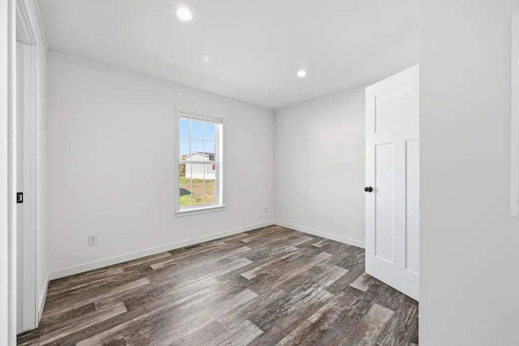 15 Valerie Lane Waterville ME 04901