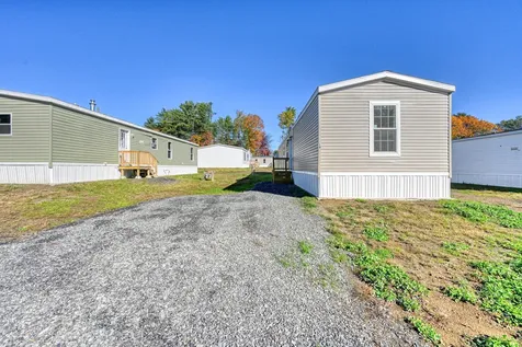 19 Valerie Lane Waterville ME 04901