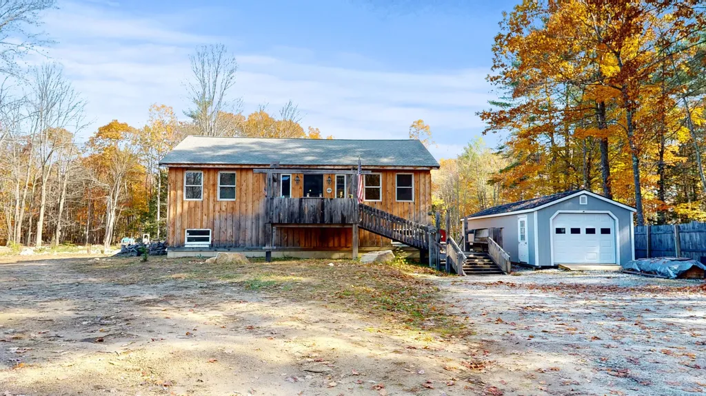 167 E Oxford Road Oxford ME 04270