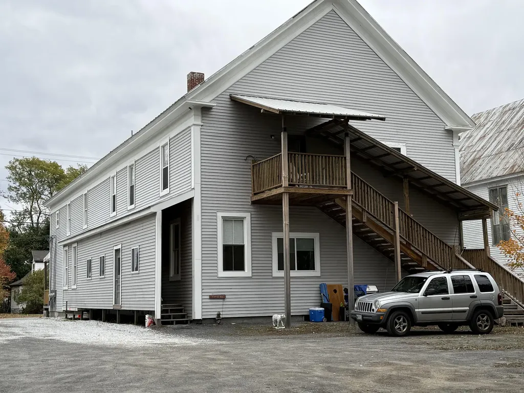 171 Croswell Road Farmington ME 04938