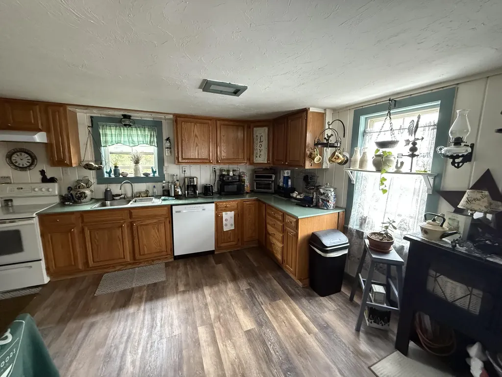 171 Croswell Road Farmington ME 04938