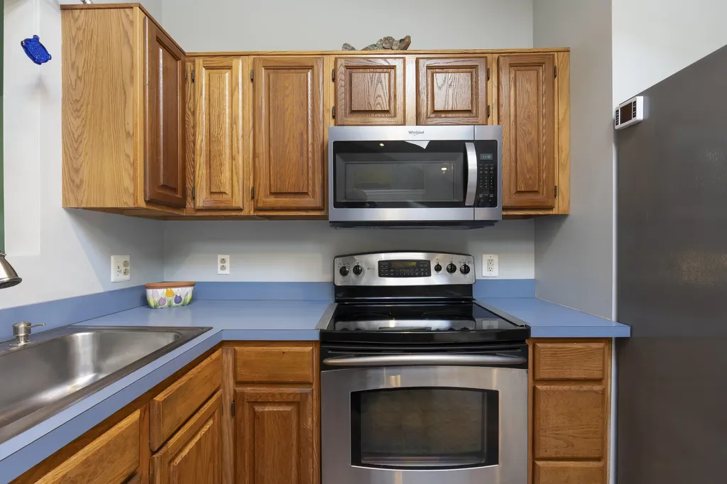 10 Merrymeeting Drive Topsham ME 04086