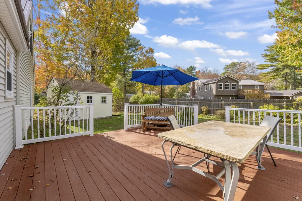 10 Merrymeeting Drive Topsham ME 04086